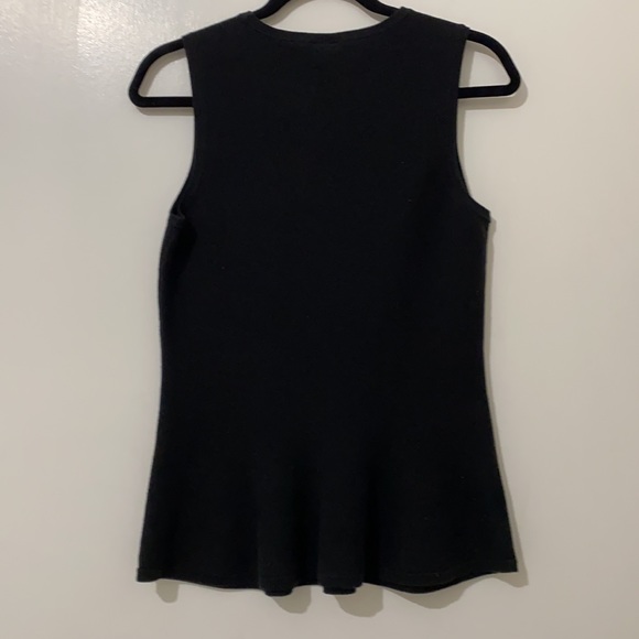 Tops - Picture 2 of 4